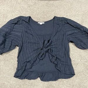 AE Cropped Blouse